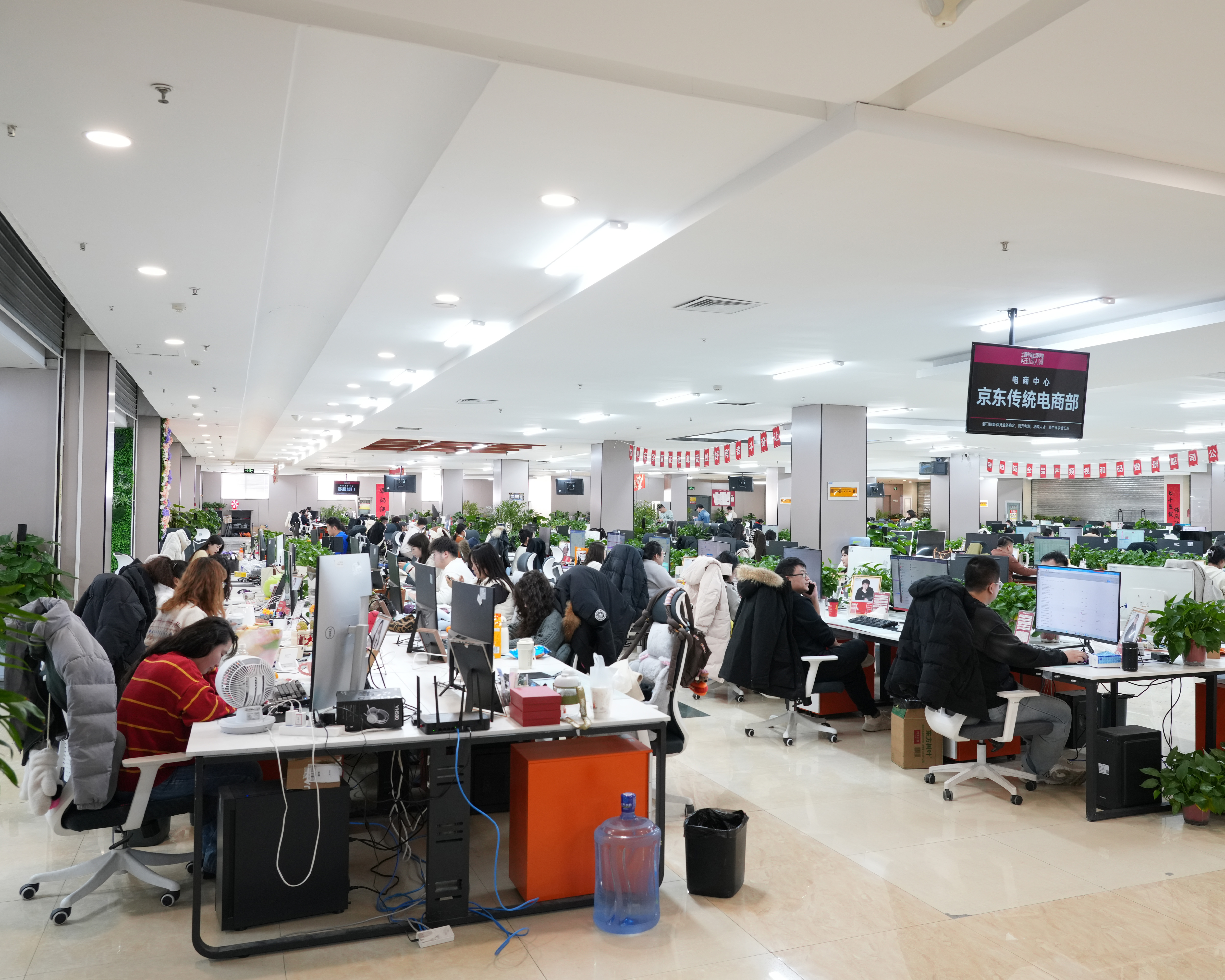 大趣租赁设备展示